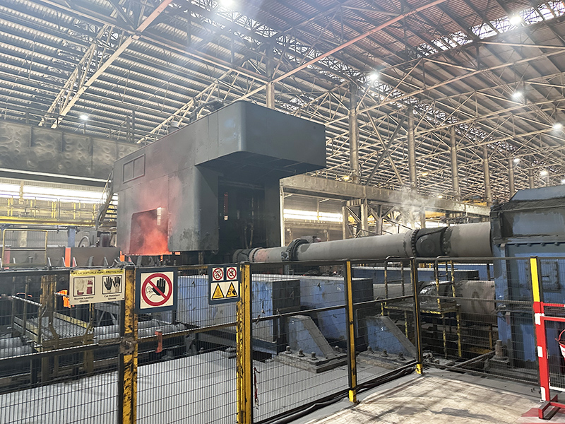 Replacing the cardan Shafts for Finishing Mill by Drum Gear Spindles