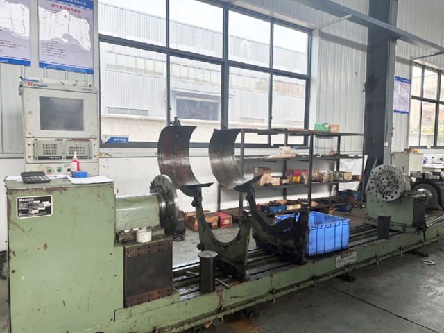 BOB-2000--Dynamic-Balancing-Machine-BOB-2000